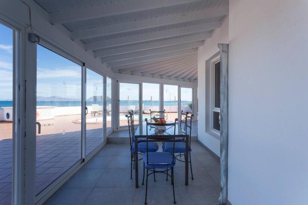 Beachfront Remos: Lobos Island View & Private Pool *